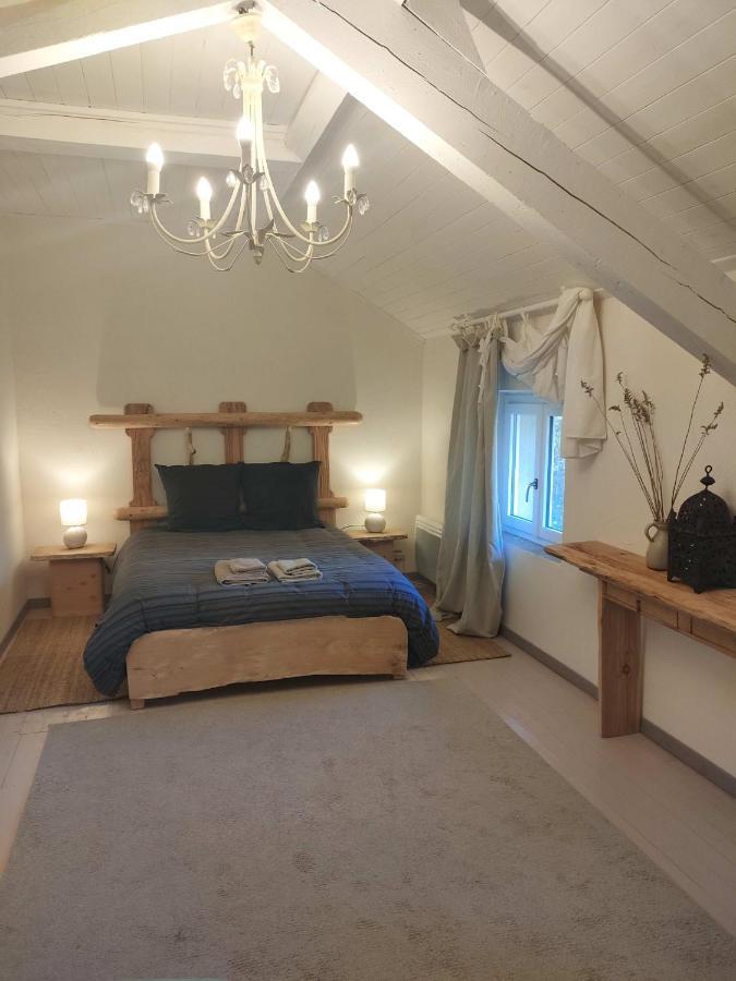 Hotel Les Muzards Châtel-Montagne Esterno foto